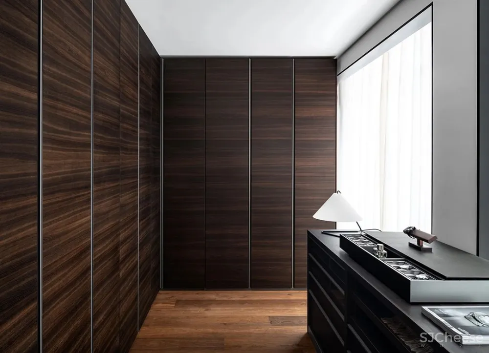 方磊 上海 555 m² 黄浦江畔顶层复式,大道至简,安静优雅!