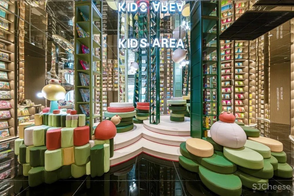 【设计女神新作】最美网红书店入驻成都,超高颜值魔幻4D实力上演“盗梦空间”!