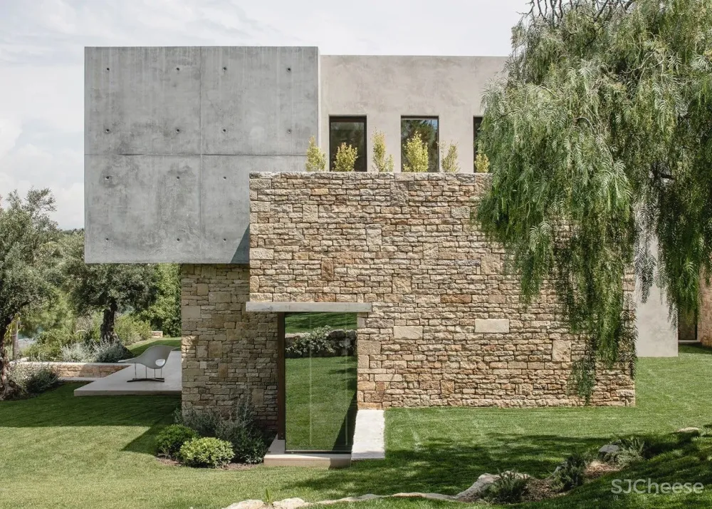 Caprini&Pellerin 传统与现代的演绎