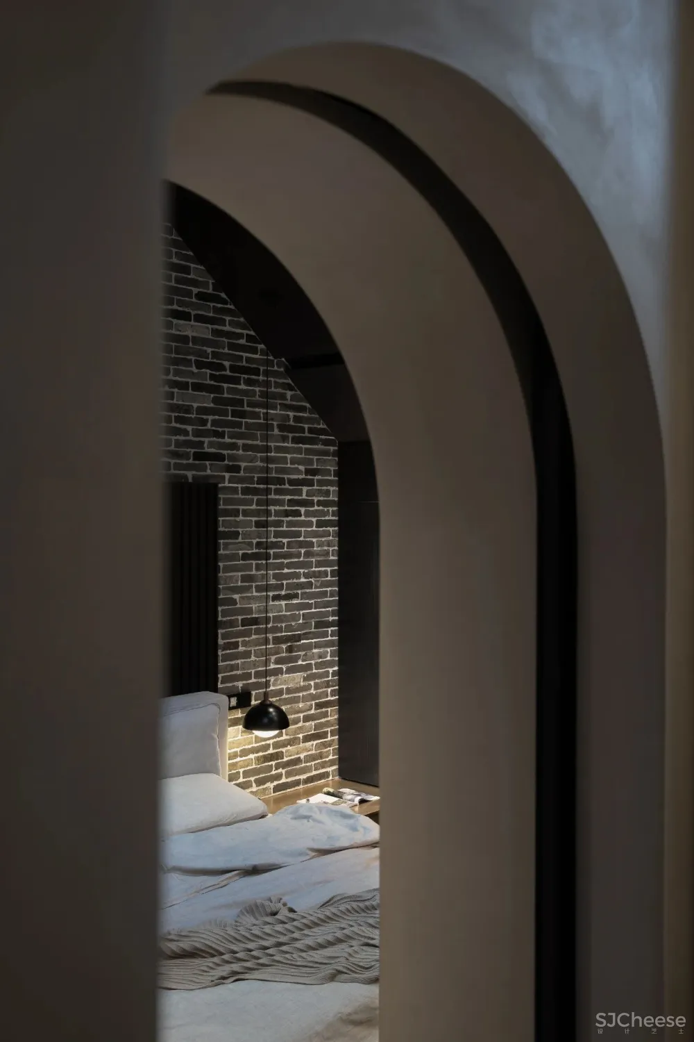 佳作 山乙建设 × 单身私宅:男士住宅的粗犷美学