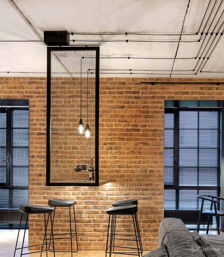 工业风两居室,层高不够,天花就这样装