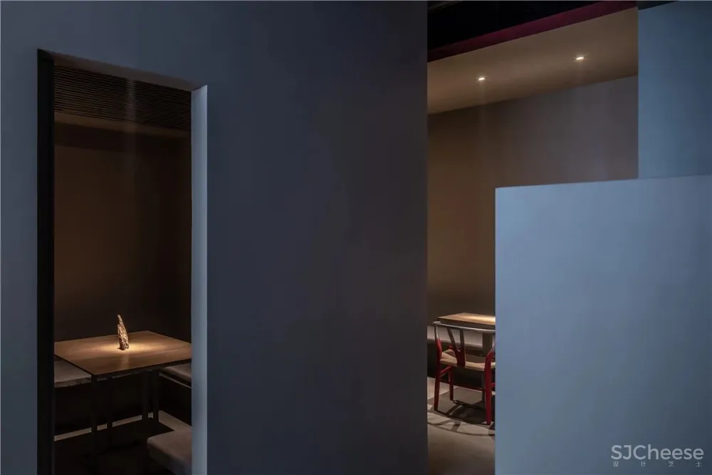 最文艺静谧的烧烤店 隐藏在灯红酒绿中 PDD深点设计