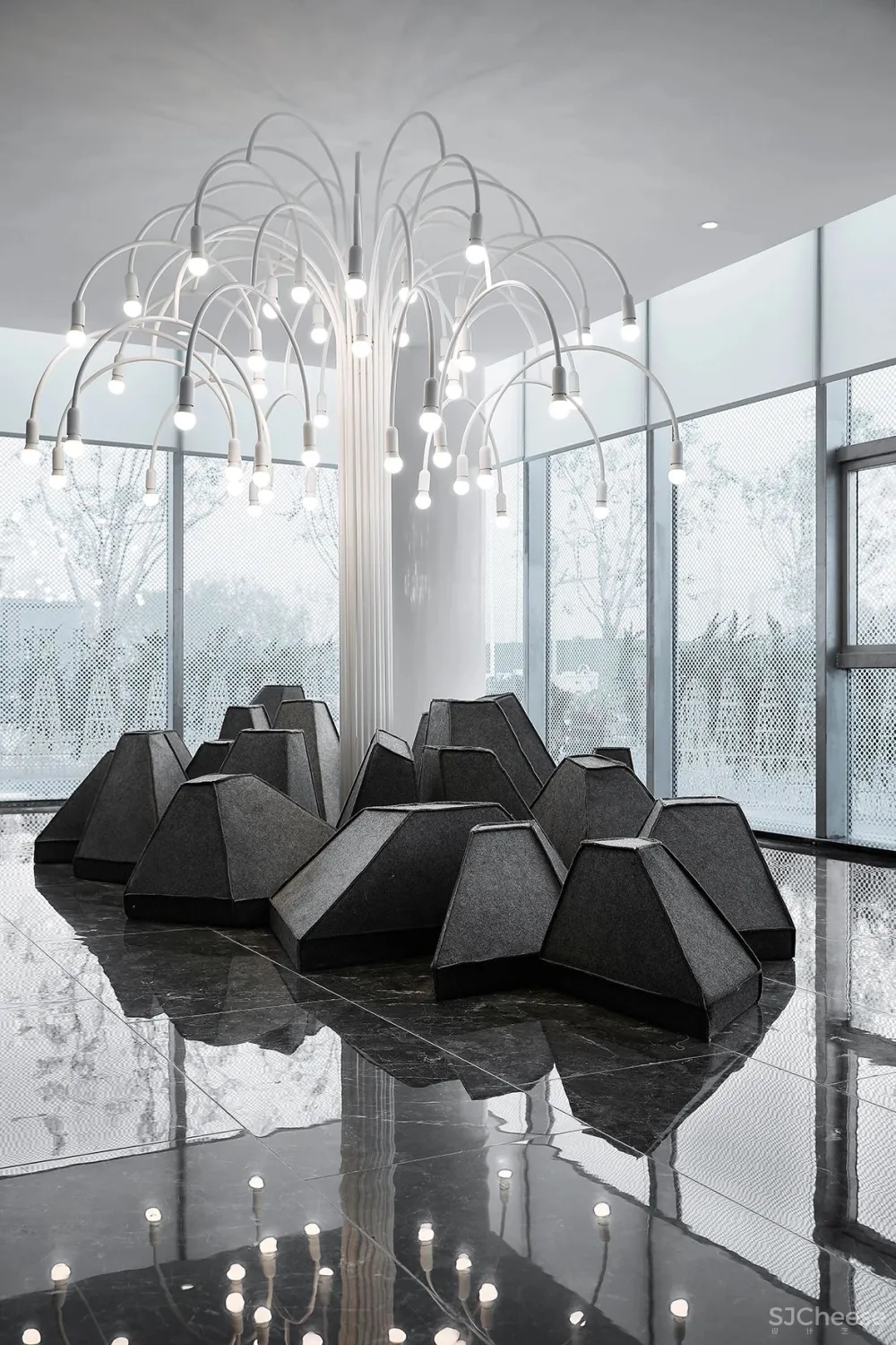 天鼓设计:线条的韵律,极简空间的秩序美学