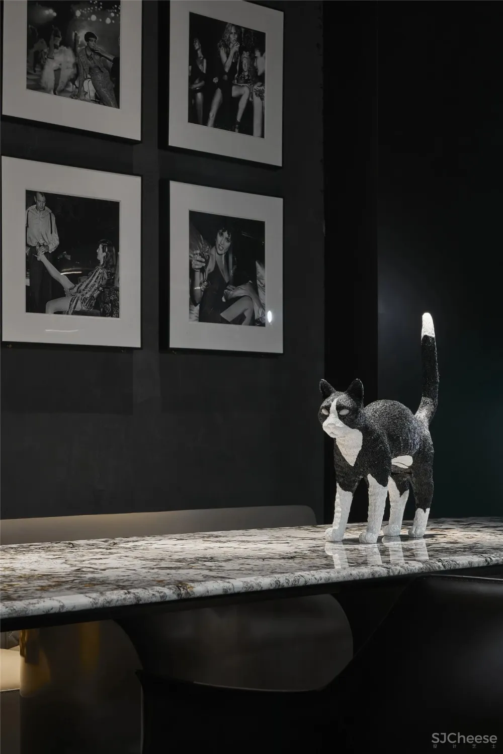 悦·量贩式KTV奥体店“暗夜精灵” INHOUSE设计