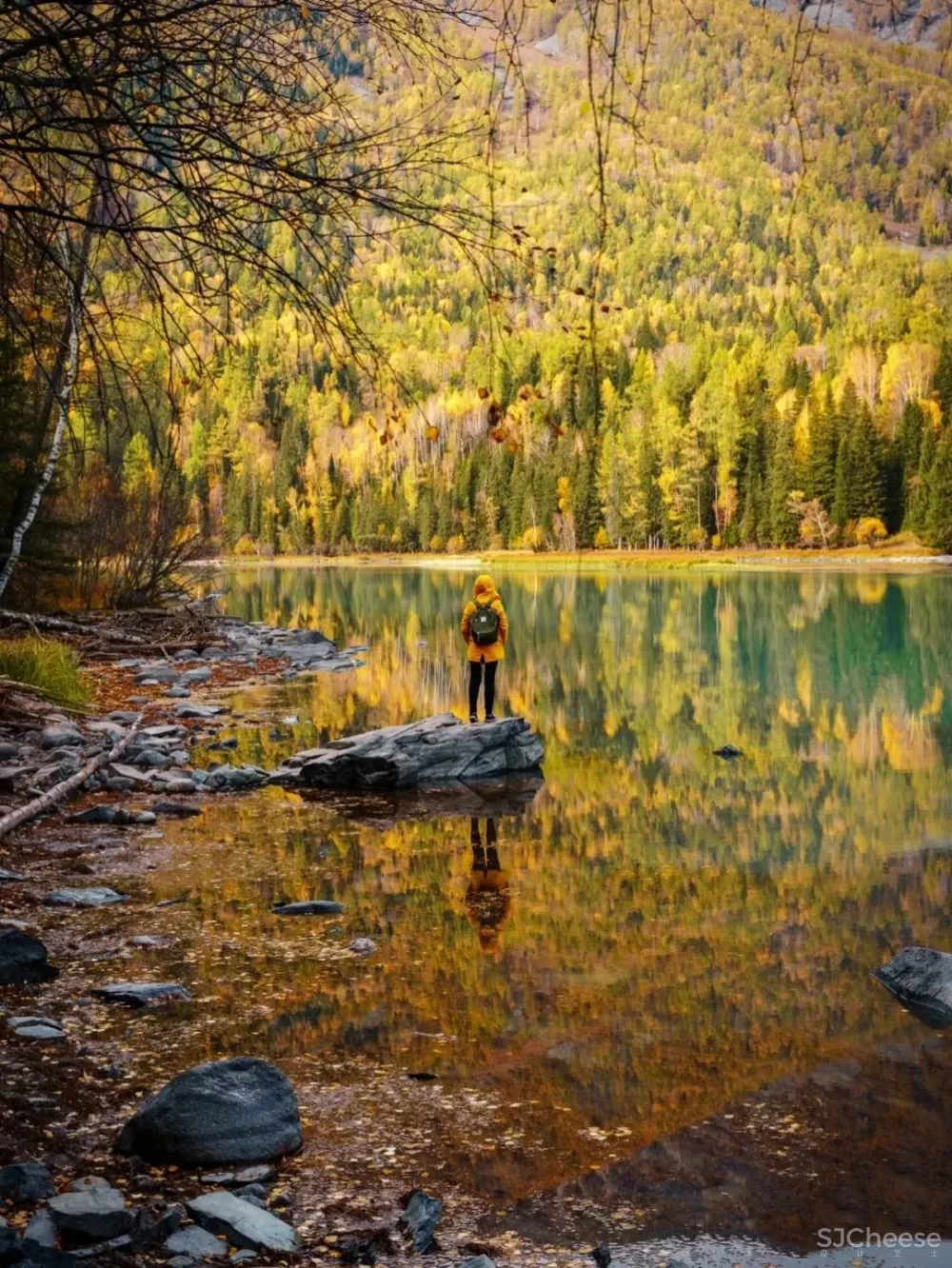 这个东方小瑞士终于官宣开放！9月迎来了颜值巅峰，带着惊艳全世界的最美秋景回归！