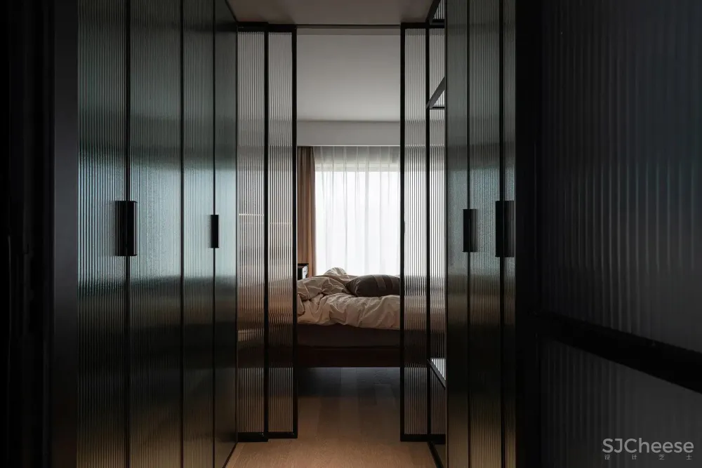 TLID桐里 × 私宅:生活的一面映照