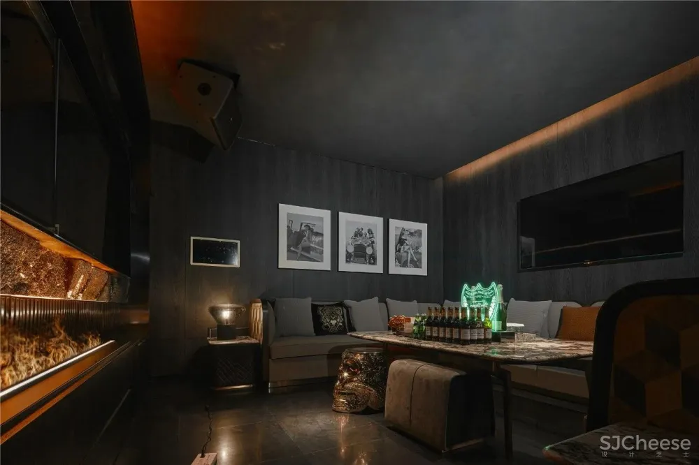 悦·量贩式KTV奥体店“暗夜精灵” INHOUSE设计