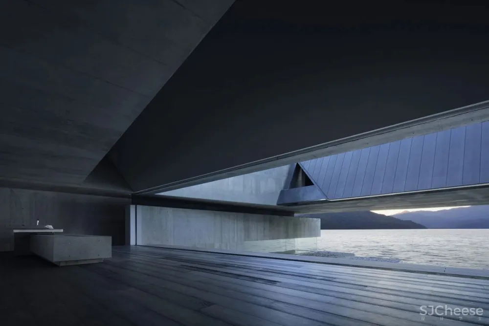 这座别墅只有几件家具，却吸引了所有人的目光