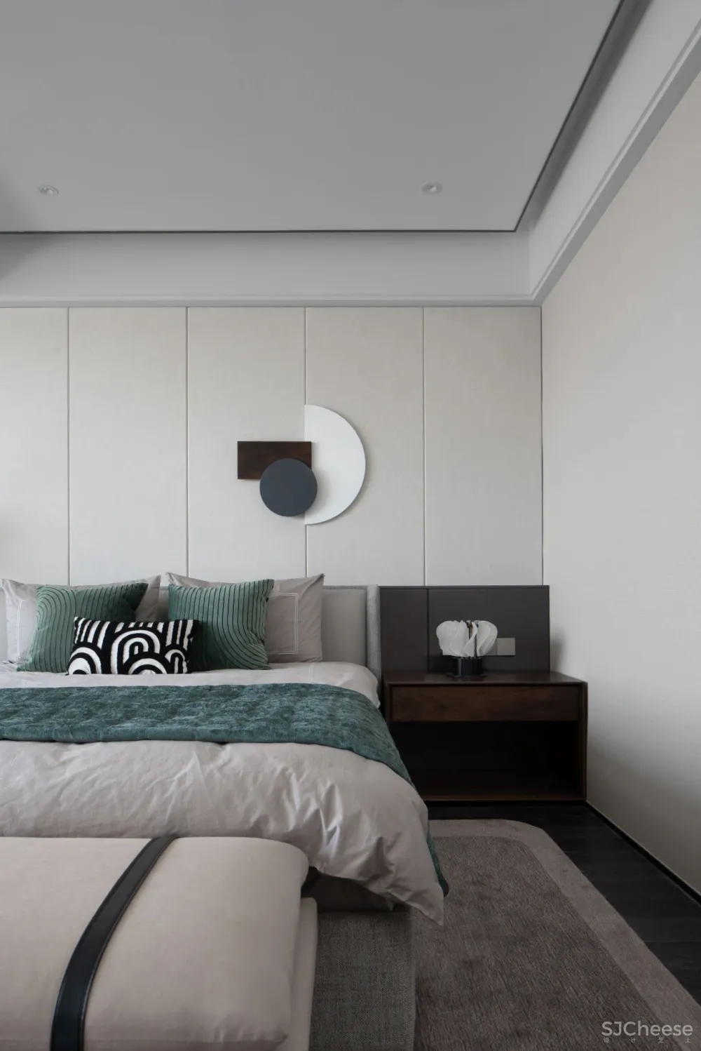 忱意设计:260㎡ 意式极简风叠墅,还原设计本真