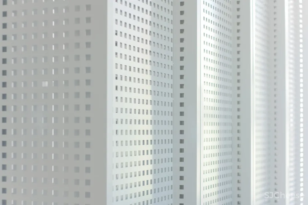 U形配饰展厅-序态设计研究室