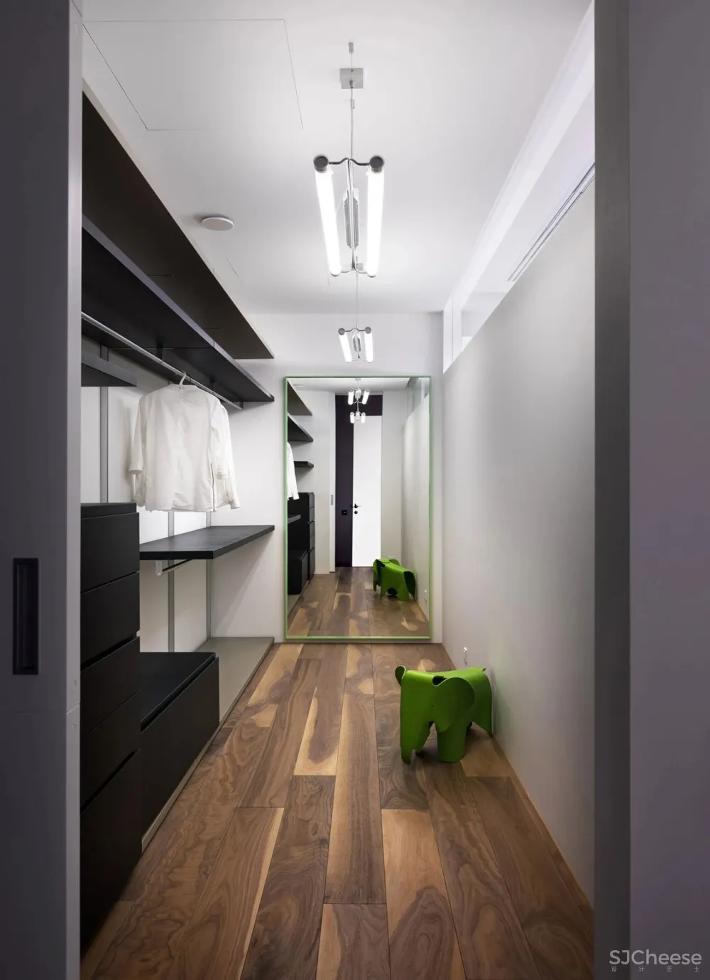 310㎡水泥灰 原木,质朴舒适!