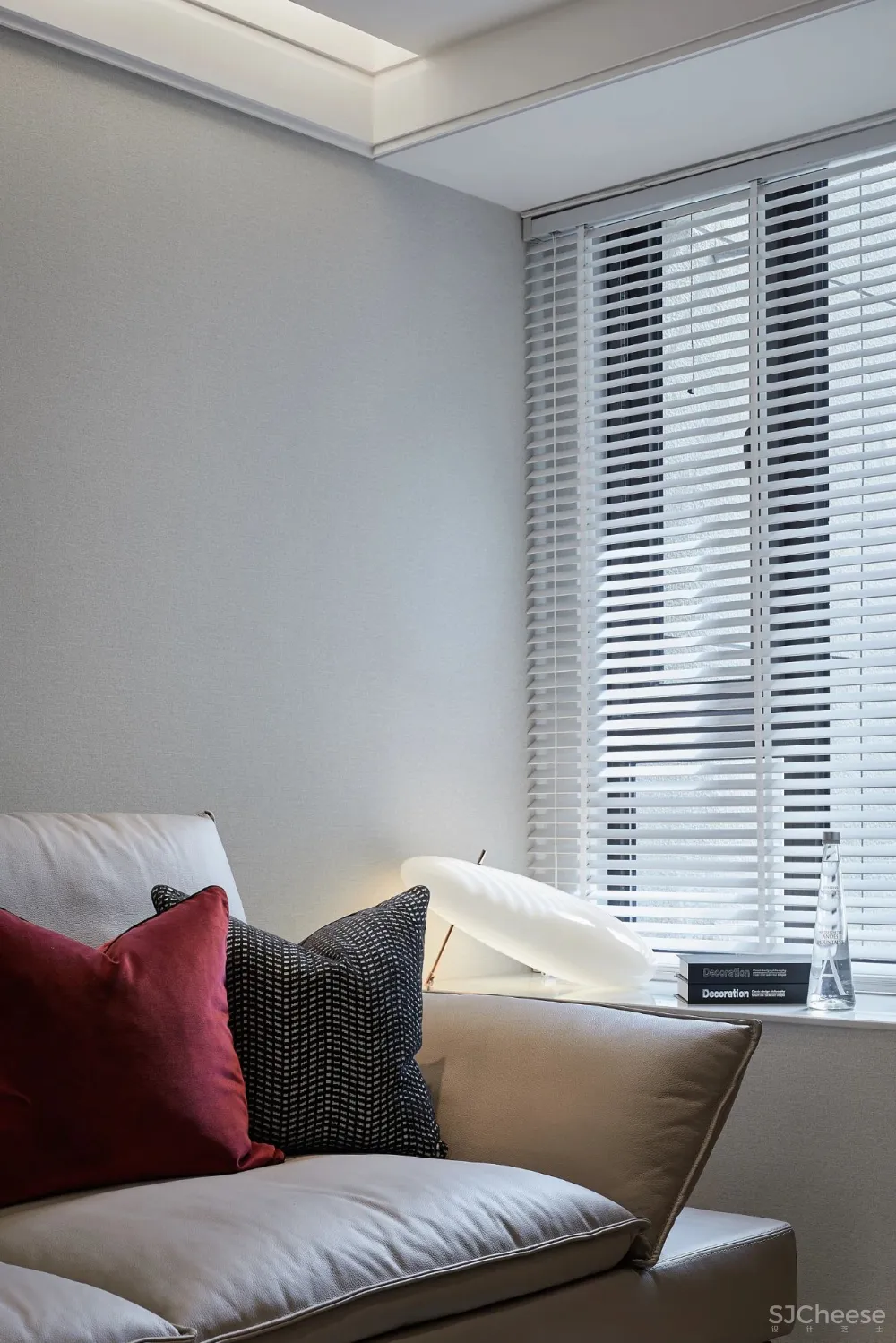 色彩与材质的艺术,现代摩登气息的一方天地 忱意设计