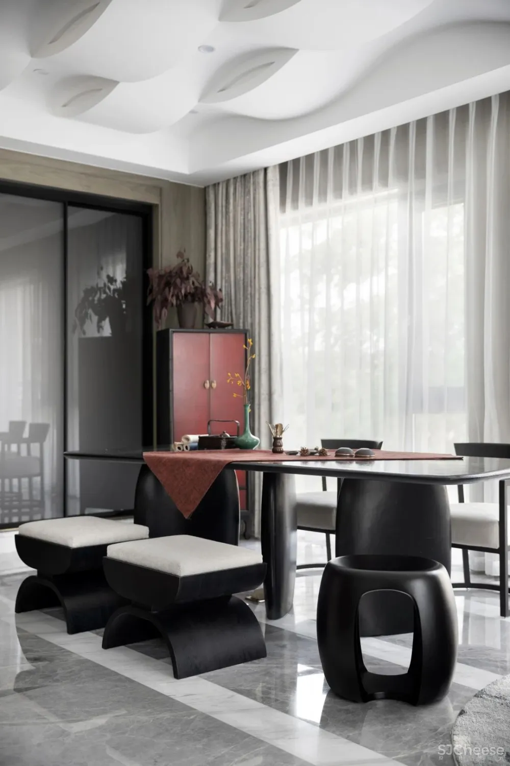 浙江安吉：LANHOME新作 “光影戏法”交叠空间 打造绝艳高级美！