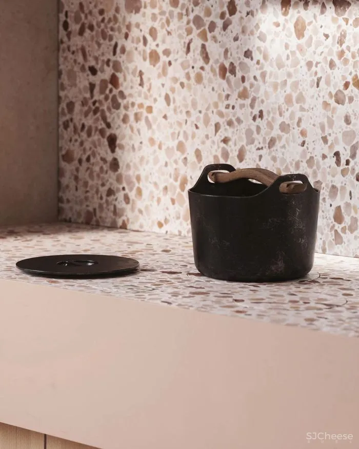 装修 灵感 88㎡米色系公寓，灯饰 彩色玻璃，高级感炸裂！！！