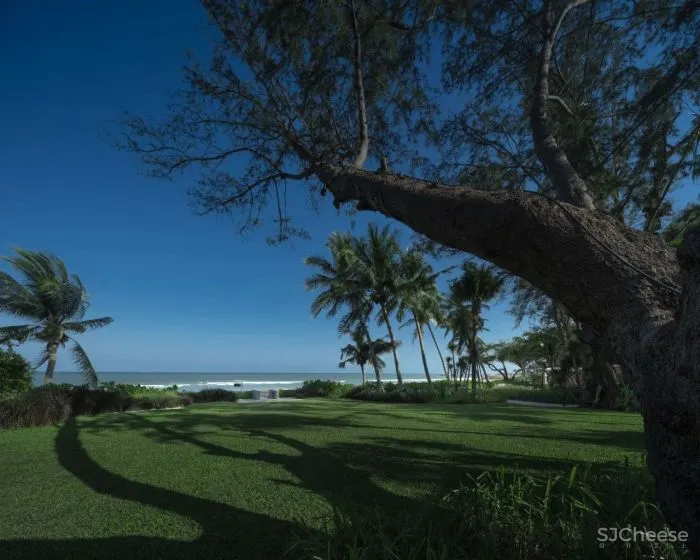 泰国又出极致度假酒店:面朝大海,融于自然!