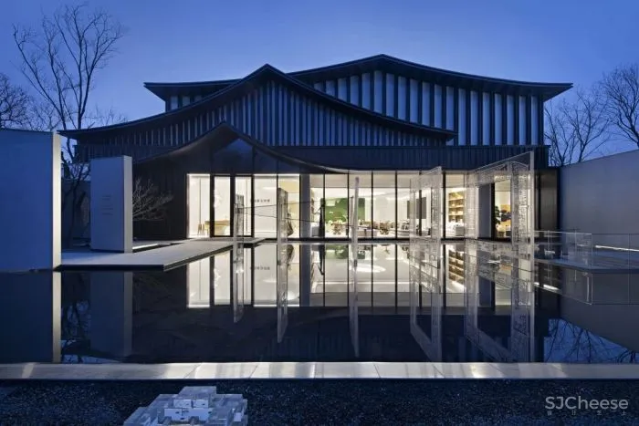 矩阵纵横丨北 京 龙 湖 云 河 砚