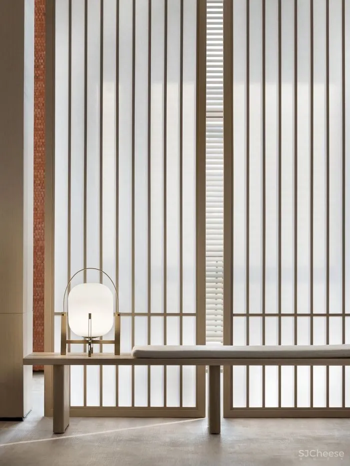 千墨设计 银杏树下朴实无华的平静