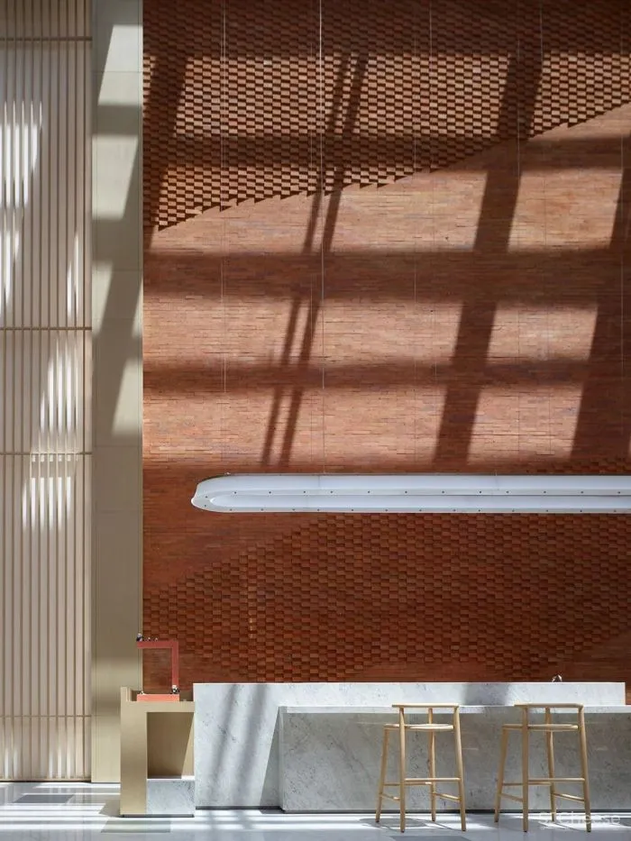 千墨设计 银杏树下朴实无华的平静