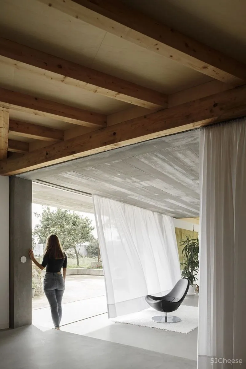 寂静深处有人家 葡萄牙贡多马尔CASA RIO住宅