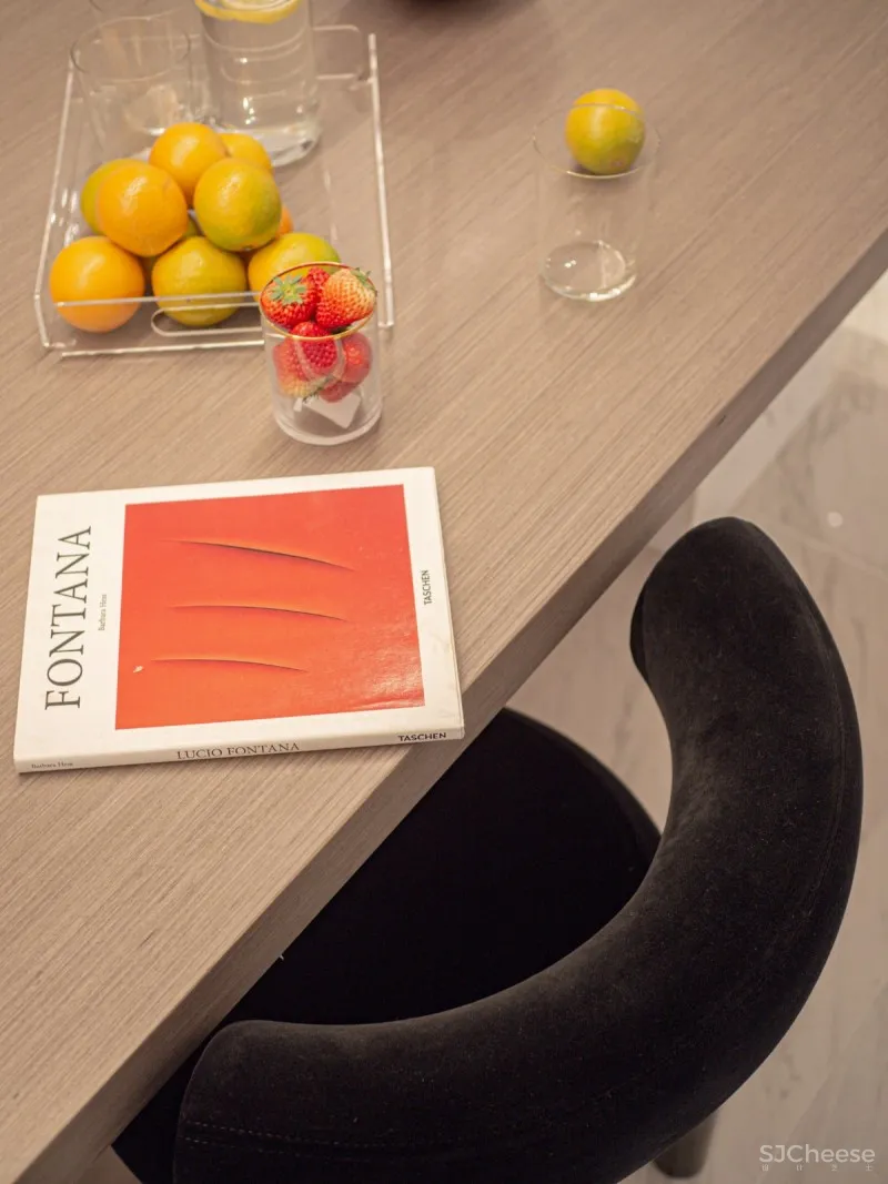 温暖初春 奶油色的家