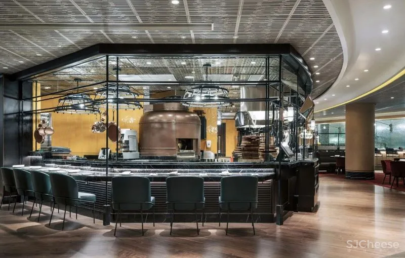 KCA 德坚设计 香港赛马会里的上流百汇宴