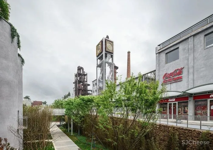 读书日,来看这座在筒仓中新生的书店