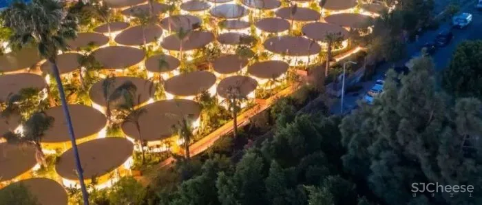 波特曼生前设计的酒店,中庭变花园,亲生物设计的典范