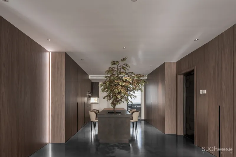 集见设计 × 私宅:坡屋顶的扩展形式