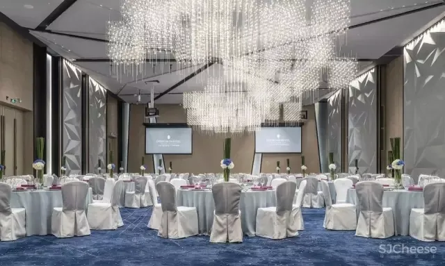 北京三里屯通盈中心洲际酒店 CCD香港郑中设计事务所