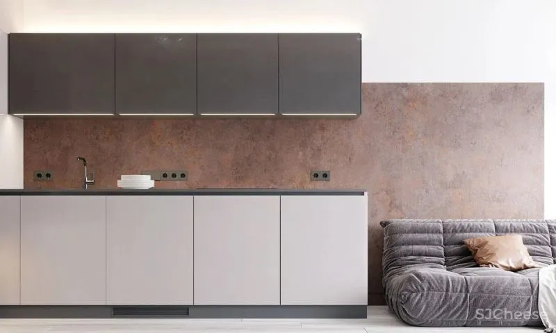 Decorative Vs Minimalist