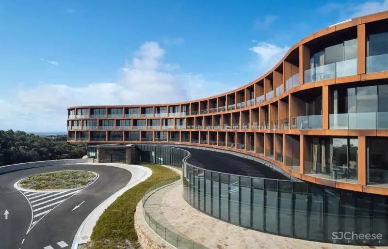 起伏沙丘中的舒展形体 RACV度假酒店 Wood Marsh