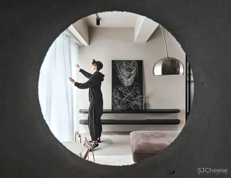 132㎡工业风Loft，玻璃材质、大中岛、独立衣帽间...打造职住一体的家！