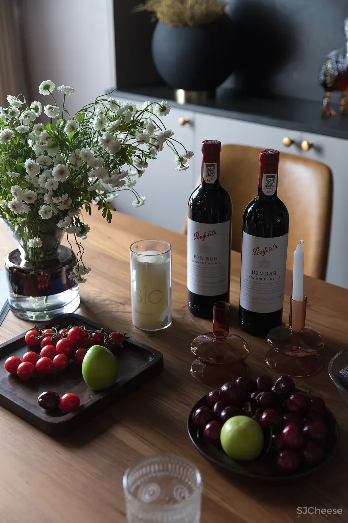 深圳屋主买下184㎡,摩登都市风 5米长衣帽间,装出大宅气度!