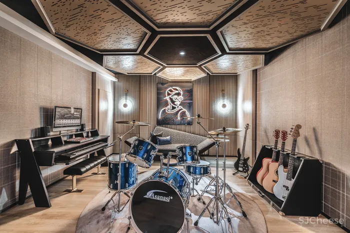 650㎡ 独栋别墅,以水为线 · 与水共生!