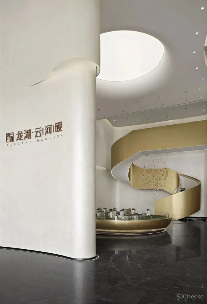 矩阵纵横丨北 京 龙 湖 云 河 砚