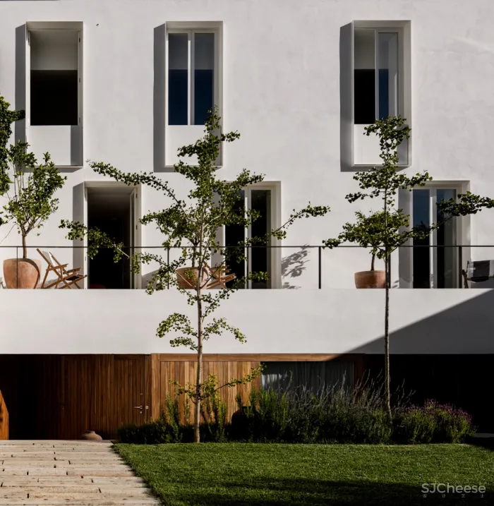 Guesthouse in Lisbon Pedro Domingos Arquitectos