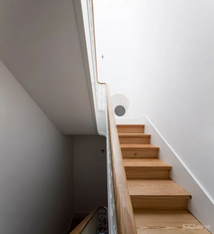 Guesthouse in Lisbon Pedro Domingos Arquitectos