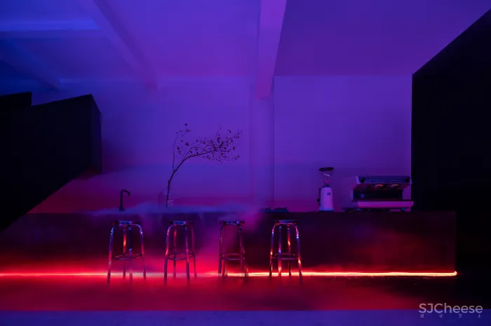 GHB空间设计 × E.Mo 光影虚实中的维度