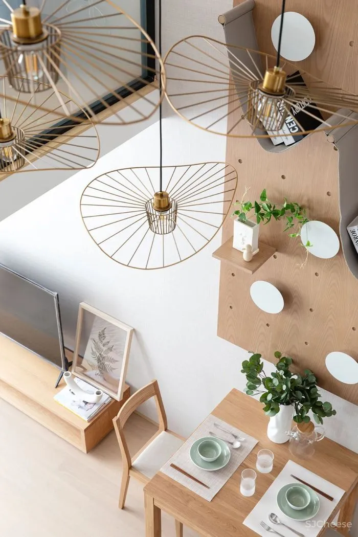 两室一厅的24㎡全能小复式，超越豪宅的舒适生活！