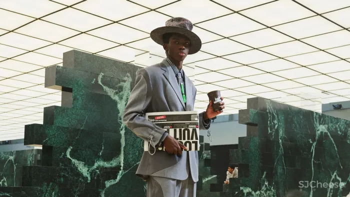 LV、Prada、Dior...最新秀场设计,2021疫情下的直播大秀