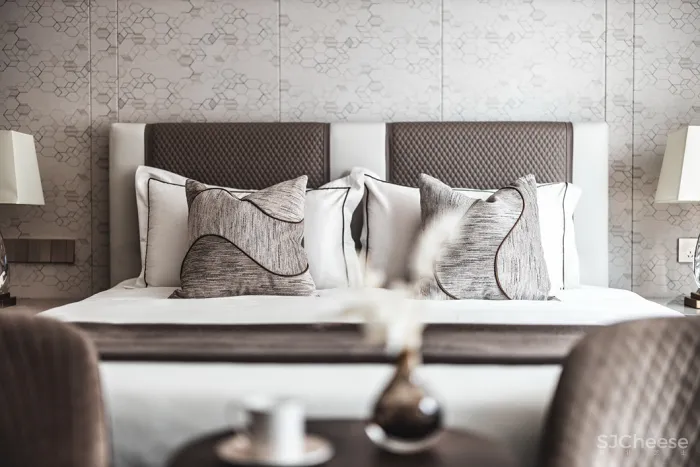 650㎡ 独栋别墅,以水为线 · 与水共生!