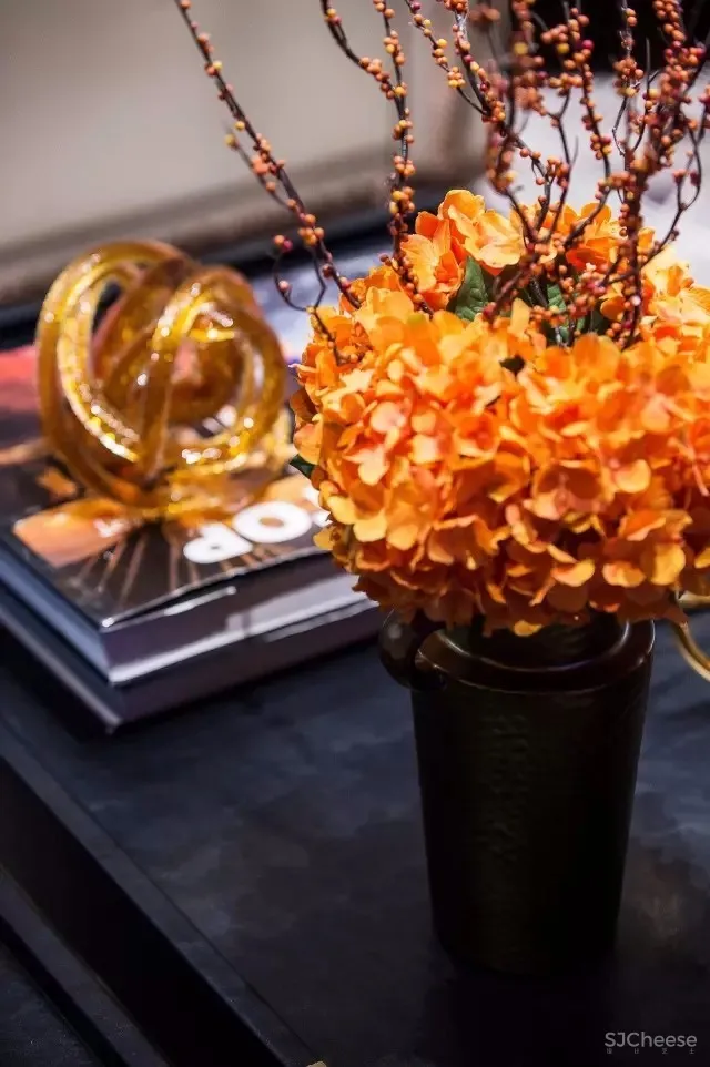 161㎡上海绿地悠唐城天墅样板房设计 飞视设计