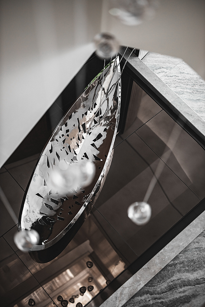 650㎡ 独栋别墅,以水为线 · 与水共生!