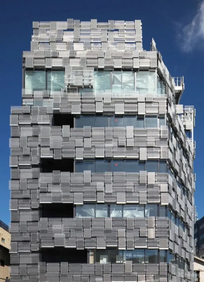 隈研吾新作又把木头玩出新花样!这是要集齐建筑材料的一百种玩法?