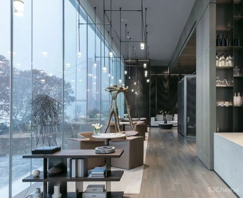 翘首眺江汉,低头见彩虹 DIA丹健国际