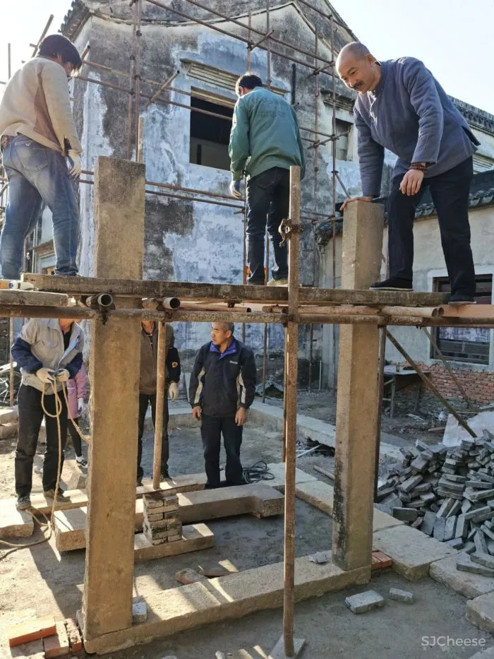 他花数百万修复明代老宅，只为回到500年前的生活