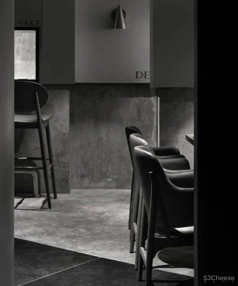 RENESA ARCHITECTURE新作|暗黑式混凝土结构