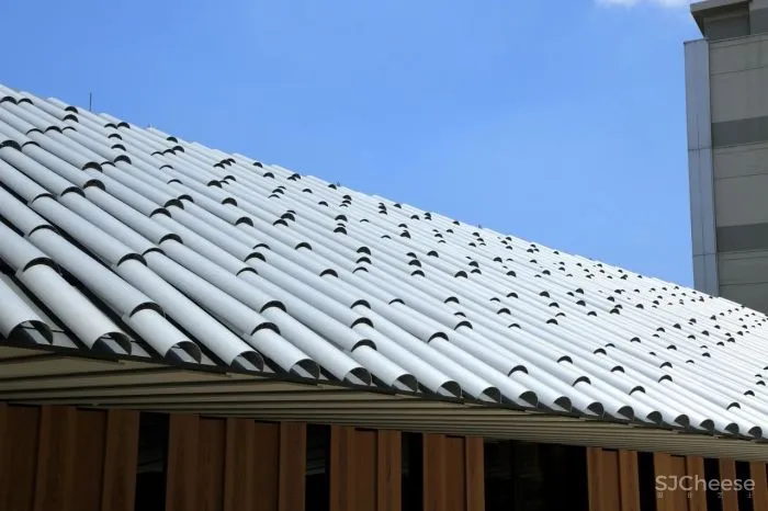 隈研吾新作又把木头玩出新花样!这是要集齐建筑材料的一百种玩法?