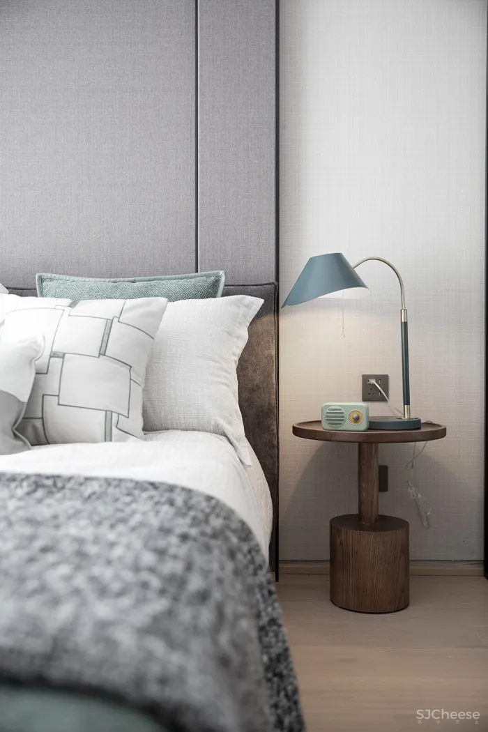 两室一厅的24㎡全能小复式，超越豪宅的舒适生活！