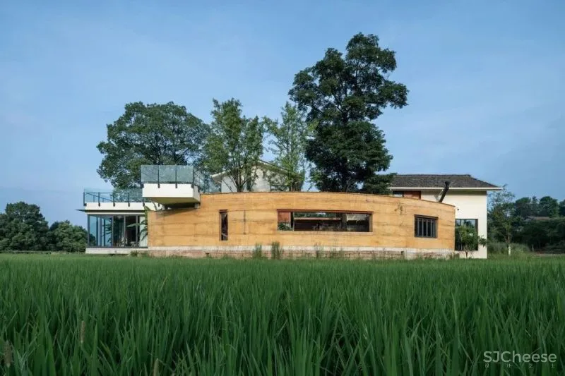 稻田里的家 园中有屋,屋中有院